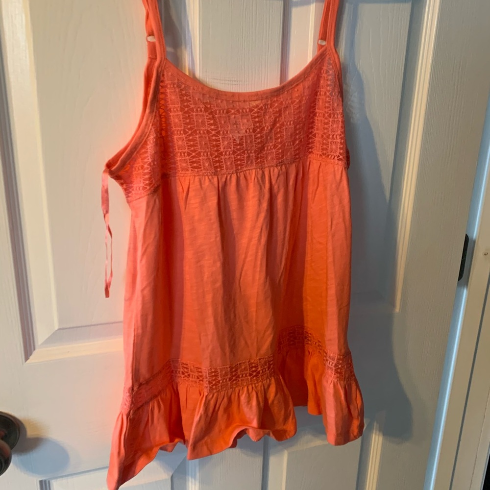Super cute coral tank